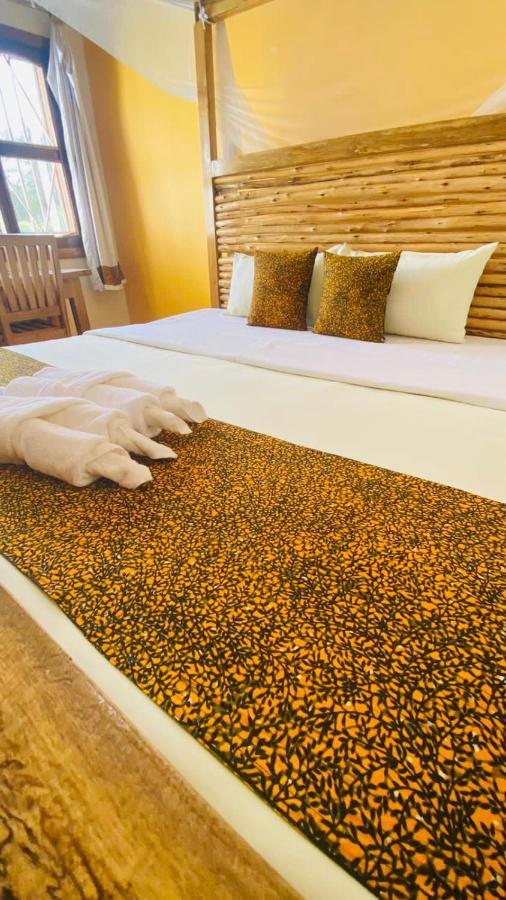 Buutu Nest Bed and Breakfast Τζίντζα Εξωτερικό φωτογραφία