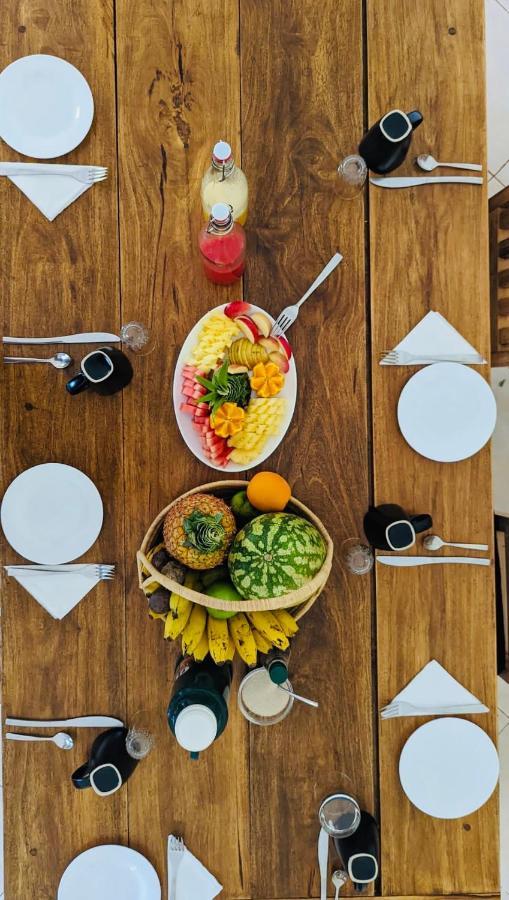 Buutu Nest Bed and Breakfast Τζίντζα Εξωτερικό φωτογραφία